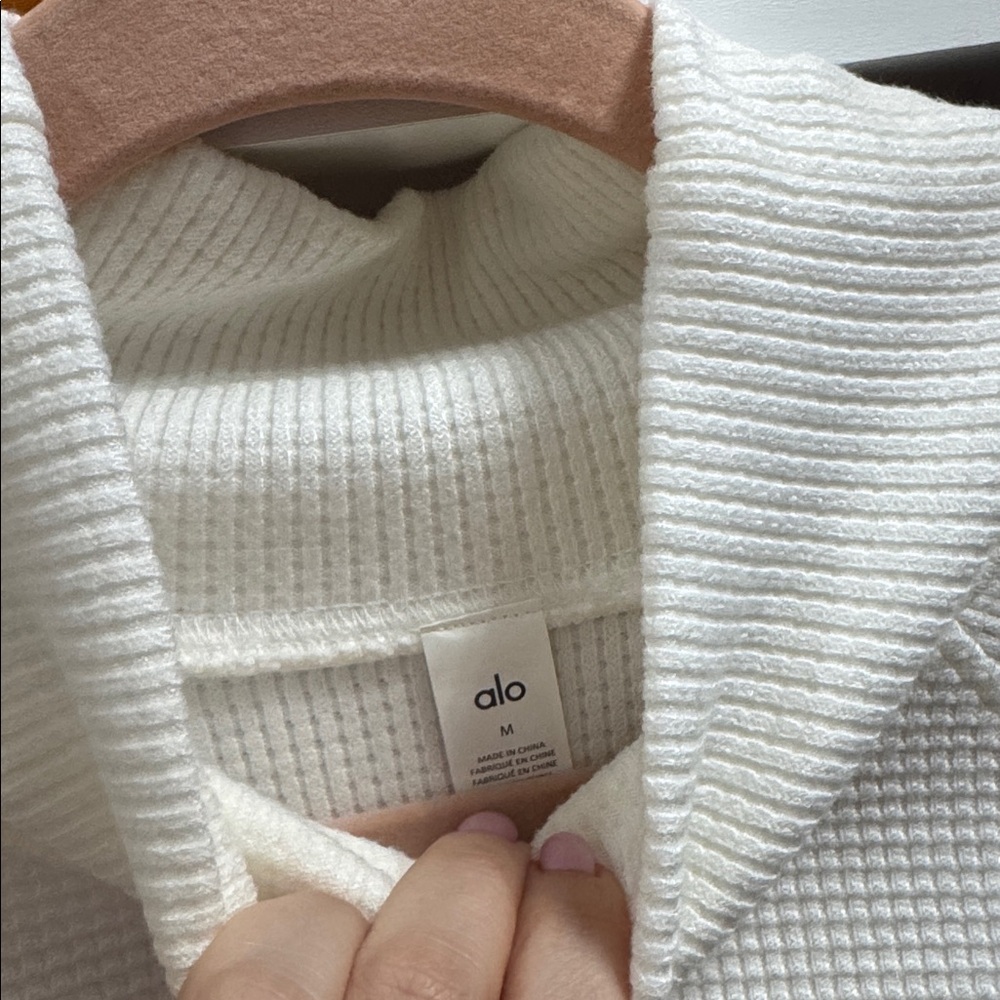 ALO Yoga Waffle Weekend Escape Mock Neck Long Sleeve - Picture 4 of 5
